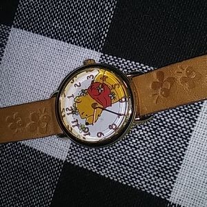 Vintage Disney Timex Winnie the pooh and honeybees watch